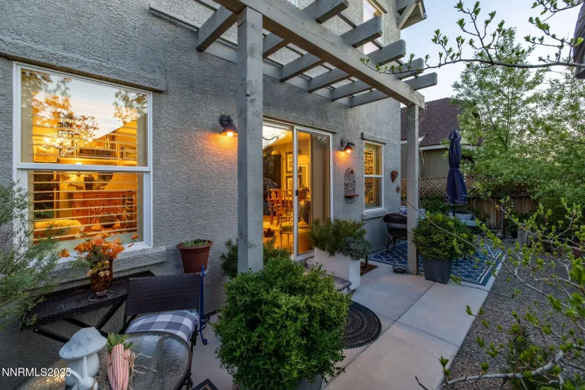 958 Marble Hills, Sparks, Nevada 89436, 2 Bedrooms Bedrooms, ,3 BathroomsBathrooms,Residential,Residential,Marble Hills,260000379