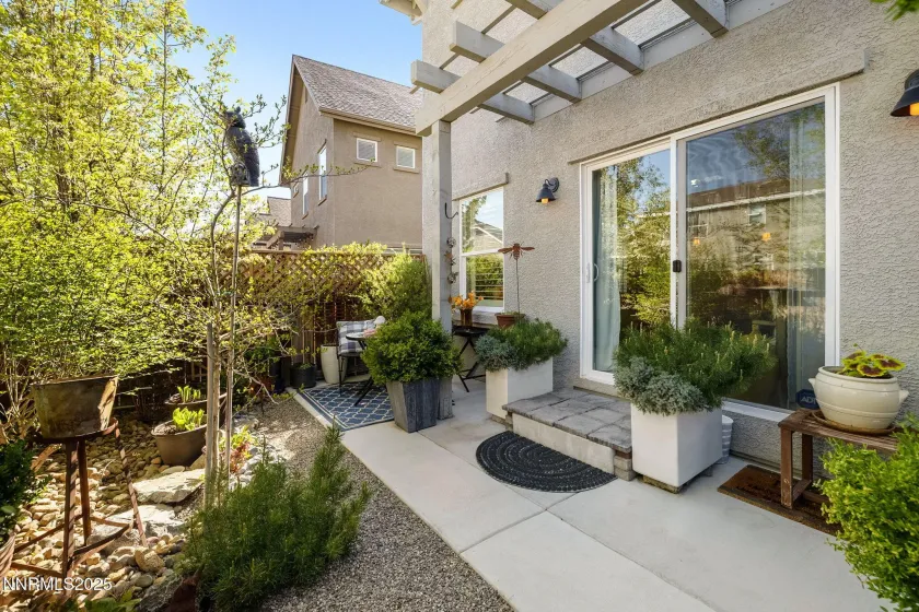 958 Marble Hills, Sparks, Nevada 89436, 2 Bedrooms Bedrooms, ,3 BathroomsBathrooms,Residential,Residential,Marble Hills,260000379