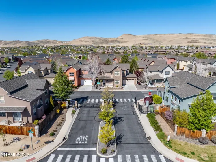 958 Marble Hills, Sparks, Nevada 89436, 2 Bedrooms Bedrooms, ,3 BathroomsBathrooms,Residential,Residential,Marble Hills,260000379