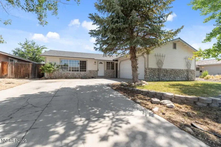 1381 Spooner, Carson City, Nevada 89706, 3 Bedrooms Bedrooms, ,2 BathroomsBathrooms,Residential,Residential,Spooner,250053128