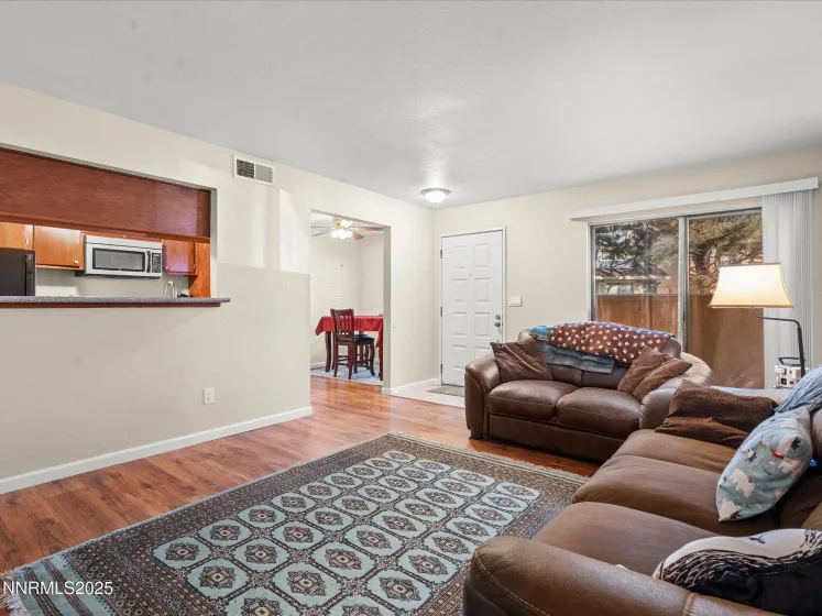 3230 Wedekind, Sparks, Nevada 89431, 2 Bedrooms Bedrooms, ,3 BathroomsBathrooms,Residential,Residential,Wedekind,260000380