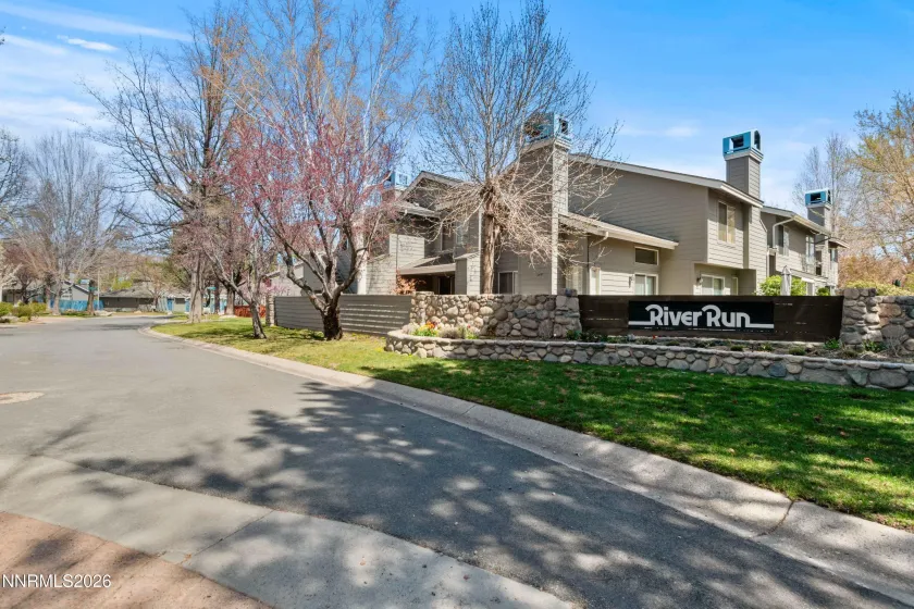 3210 Browns Creek, Reno, Nevada 89509, 2 Bedrooms Bedrooms, ,2 BathroomsBathrooms,Residential,Residential,Browns Creek,260000382