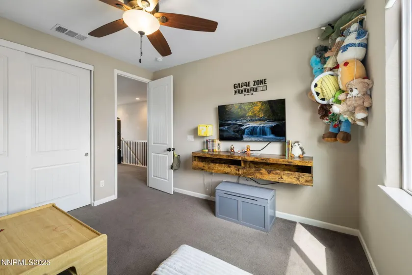 3031 Honey Arbor, Sparks, Nevada 89436, 5 Bedrooms Bedrooms, ,3 BathroomsBathrooms,Residential,Residential,Honey Arbor,260000384