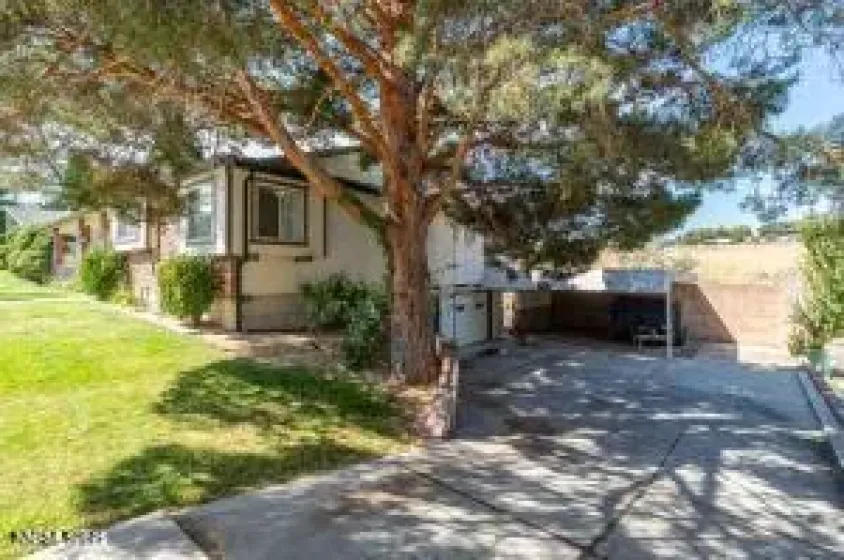 2301 Solari, Reno, Nevada 89509, 4 Bedrooms Bedrooms, ,3 BathroomsBathrooms,Residential,Residential,Solari,260000394