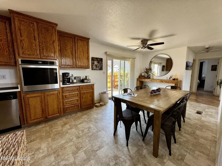 1700 Mackland, Minden, Nevada 89423, 3 Bedrooms Bedrooms, ,2 BathroomsBathrooms,Residential,Residential,Mackland,260000395