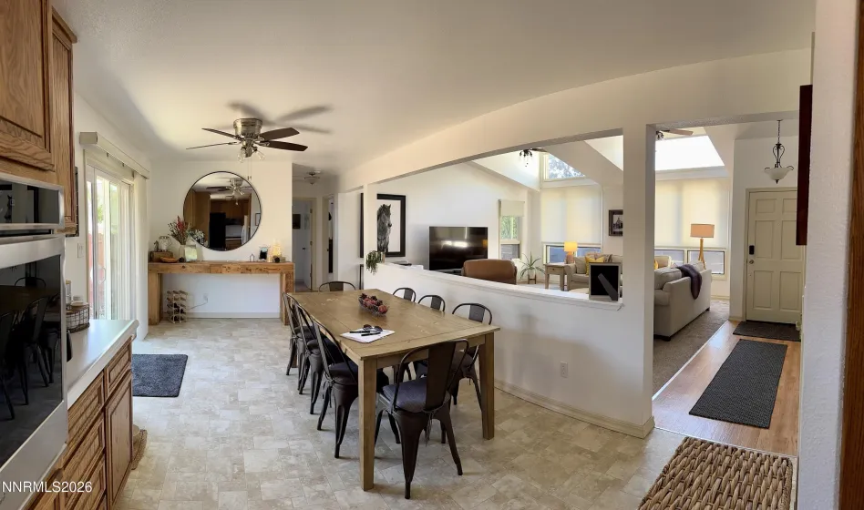 1700 Mackland, Minden, Nevada 89423, 3 Bedrooms Bedrooms, ,2 BathroomsBathrooms,Residential,Residential,Mackland,260000395