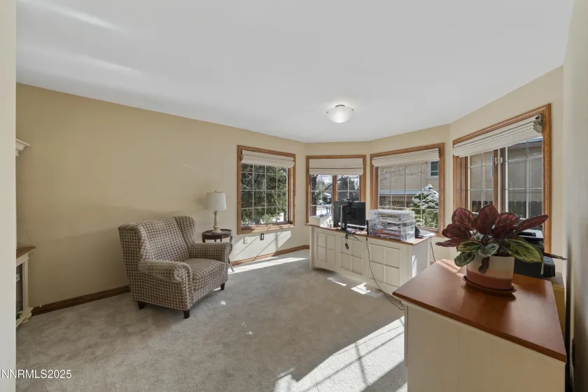 FORMAL DINING OR OFFICE