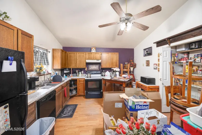 2000 Trails End, Fallon, Nevada 89406, 3 Bedrooms Bedrooms, ,2 BathroomsBathrooms,Residential,Residential,Trails End,260000398