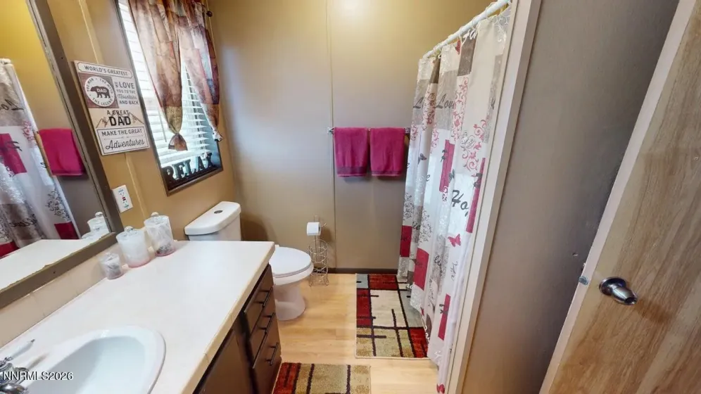 1675 Jensen, Battle Mountain, Nevada 89820, 4 Bedrooms Bedrooms, ,2 BathroomsBathrooms,Residential,Residential,Jensen,260000399