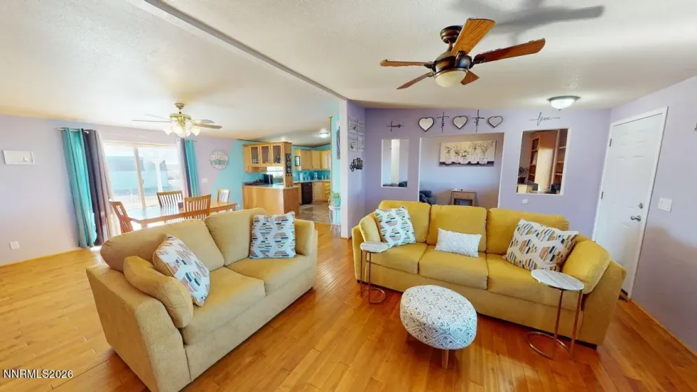 1675 Jensen, Battle Mountain, Nevada 89820, 4 Bedrooms Bedrooms, ,2 BathroomsBathrooms,Residential,Residential,Jensen,260000399