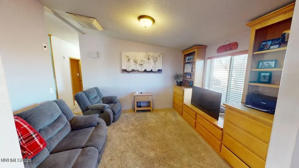 1675 Jensen, Battle Mountain, Nevada 89820, 4 Bedrooms Bedrooms, ,2 BathroomsBathrooms,Residential,Residential,Jensen,260000399