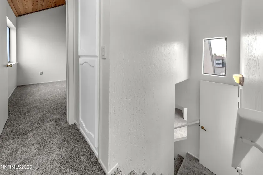 2561 Garfield, Sparks, Nevada 89431, 2 Bedrooms Bedrooms, ,2 BathroomsBathrooms,Residential,Residential,Garfield,260000402