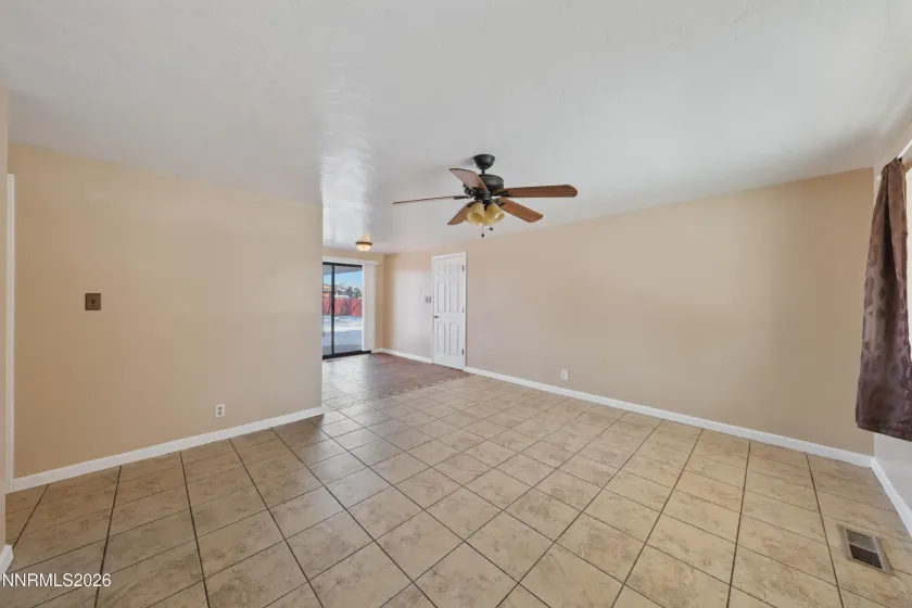 9035 Fremont, Reno, Nevada 89506, 3 Bedrooms Bedrooms, ,1 BathroomBathrooms,Residential,Residential,Fremont,260000411
