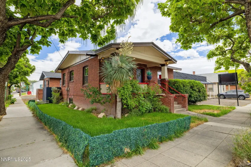 800 Center, Reno, Nevada 89501, 2 Bedrooms Bedrooms, ,2 BathroomsBathrooms,Residential,Residential,Center,260000413