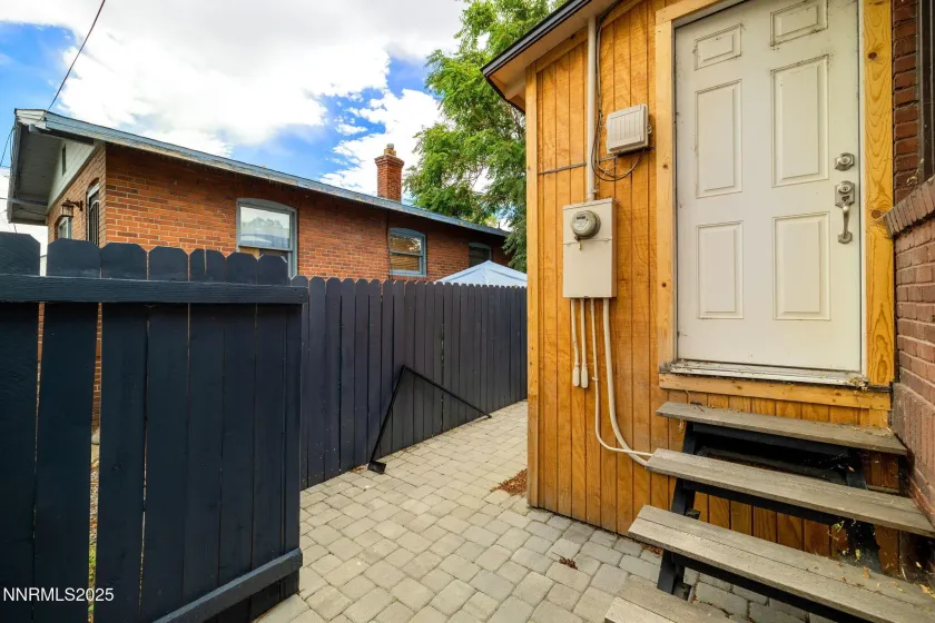 800 Center, Reno, Nevada 89501, 2 Bedrooms Bedrooms, ,2 BathroomsBathrooms,Residential,Residential,Center,260000413