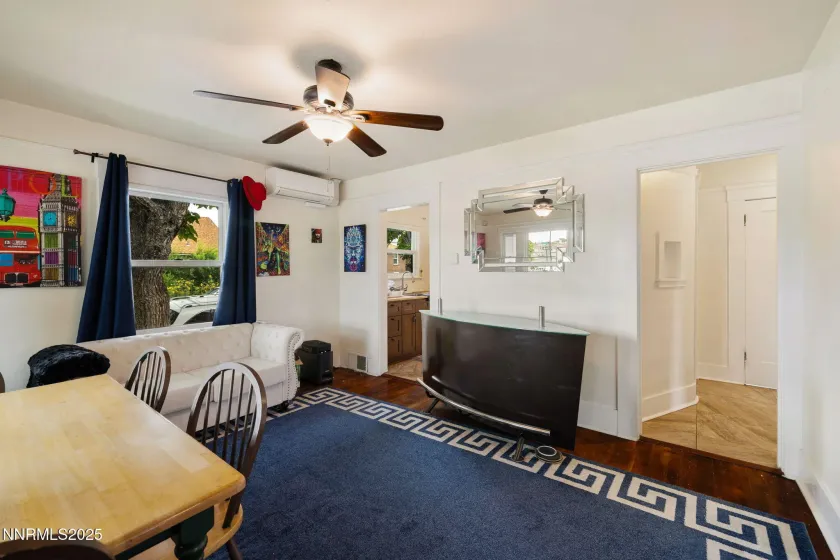 800 Center, Reno, Nevada 89501, 2 Bedrooms Bedrooms, ,2 BathroomsBathrooms,Residential,Residential,Center,260000413