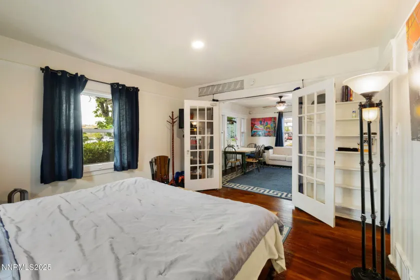 800 Center, Reno, Nevada 89501, 2 Bedrooms Bedrooms, ,2 BathroomsBathrooms,Residential,Residential,Center,260000413