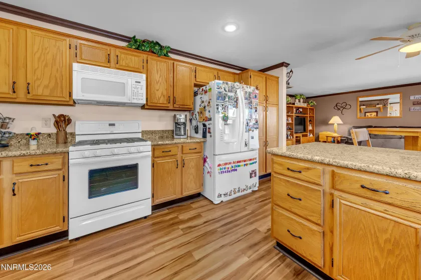 7879 White Falls, Reno, Nevada 89506, 4 Bedrooms Bedrooms, ,3 BathroomsBathrooms,Residential,Residential,White Falls,260000415