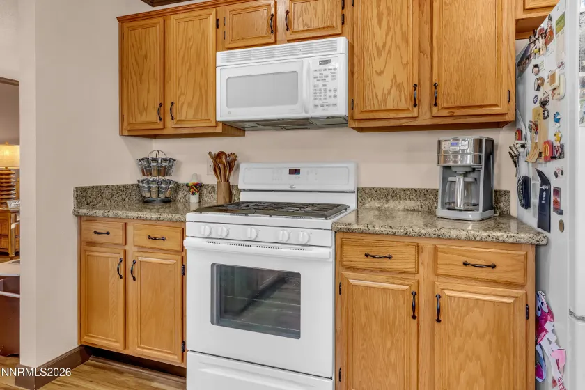 7879 White Falls, Reno, Nevada 89506, 4 Bedrooms Bedrooms, ,3 BathroomsBathrooms,Residential,Residential,White Falls,260000415