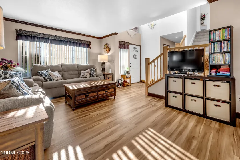 7879 White Falls, Reno, Nevada 89506, 4 Bedrooms Bedrooms, ,3 BathroomsBathrooms,Residential,Residential,White Falls,260000415