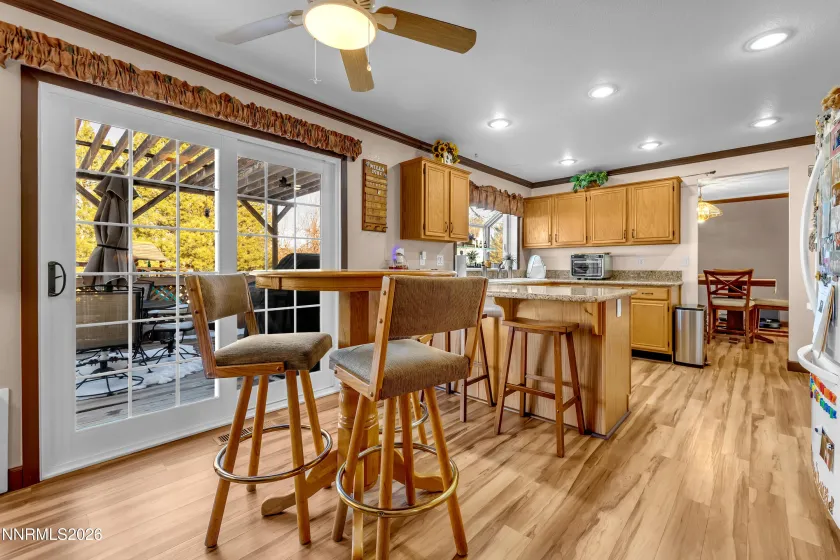 7879 White Falls, Reno, Nevada 89506, 4 Bedrooms Bedrooms, ,3 BathroomsBathrooms,Residential,Residential,White Falls,260000415