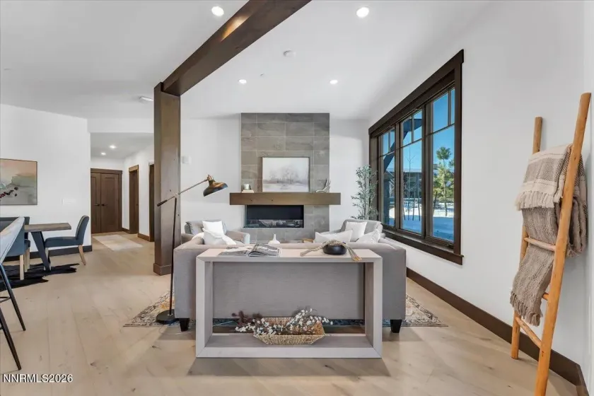 28 Beach Club, Stateline, Nevada 89449, 3 Bedrooms Bedrooms, ,2 BathroomsBathrooms,Residential,Residential,Beach Club,260000416