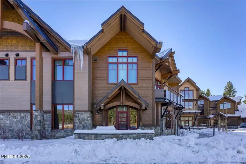 28 Beach Club, Stateline, Nevada 89449, 3 Bedrooms Bedrooms, ,2 BathroomsBathrooms,Residential,Residential,Beach Club,260000416