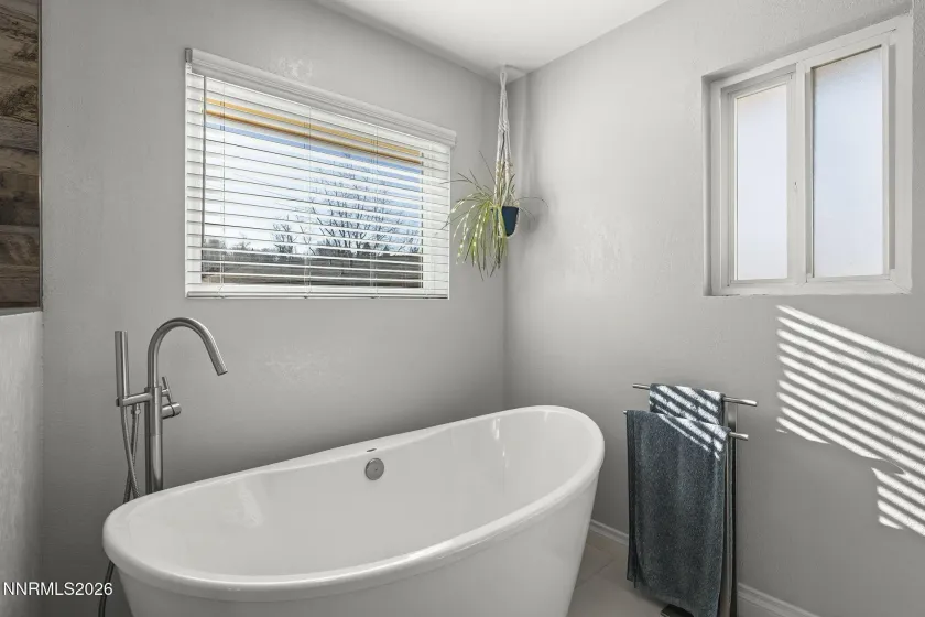 1790 Marla, Reno, Nevada 89509, 5 Bedrooms Bedrooms, ,3 BathroomsBathrooms,Residential,Residential,Marla,260000421