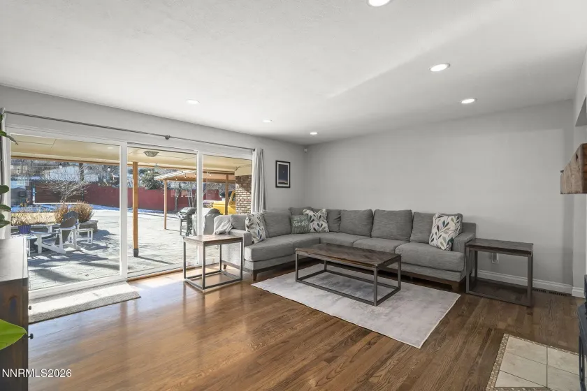 1790 Marla, Reno, Nevada 89509, 5 Bedrooms Bedrooms, ,3 BathroomsBathrooms,Residential,Residential,Marla,260000421