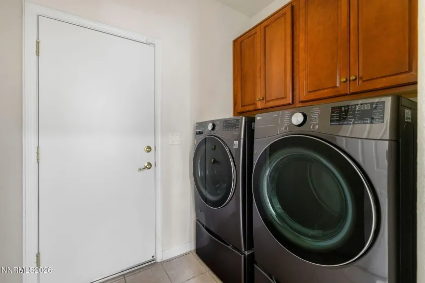 8936 Finnsech, Reno, Nevada 89506, 3 Bedrooms Bedrooms, ,2 BathroomsBathrooms,Residential,Residential,Finnsech,260000423