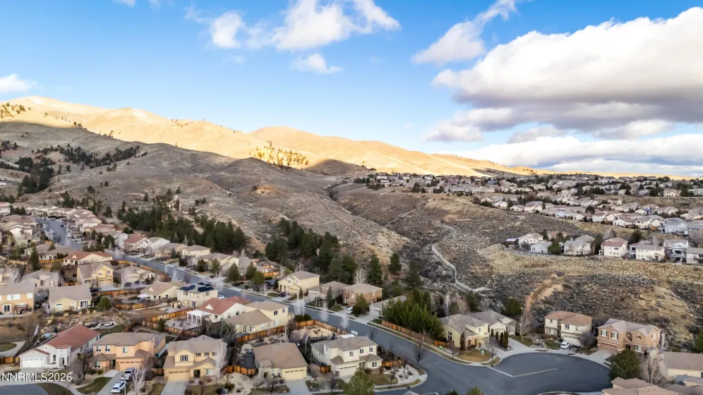 7705 Peavine Shadow, Reno, Nevada 89523, 3 Bedrooms Bedrooms, ,3 BathroomsBathrooms,Residential,Residential,Peavine Shadow,260000424
