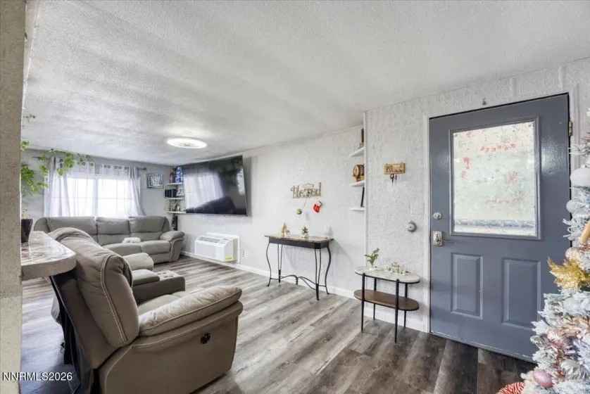 985 Villa, Fernley, Nevada 89408, 4 Bedrooms Bedrooms, ,2 BathroomsBathrooms,Residential,Residential,Villa,260000427