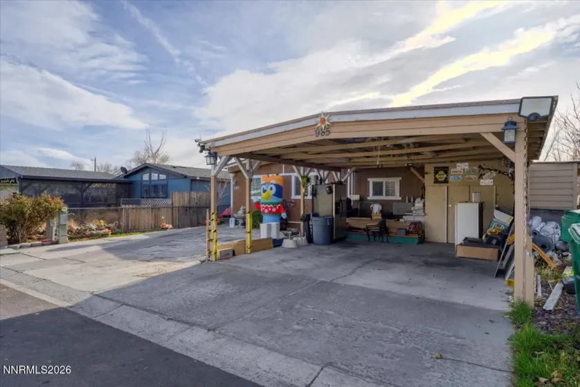 985 Villa, Fernley, Nevada 89408, 4 Bedrooms Bedrooms, ,2 BathroomsBathrooms,Residential,Residential,Villa,260000427