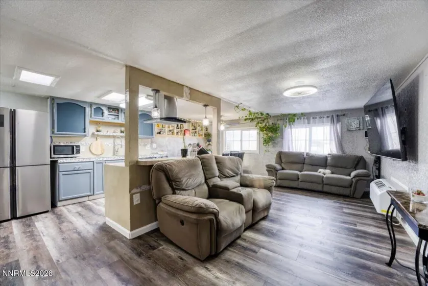 985 Villa, Fernley, Nevada 89408, 4 Bedrooms Bedrooms, ,2 BathroomsBathrooms,Residential,Residential,Villa,260000427