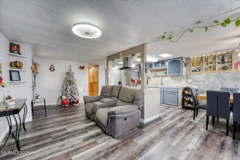 985 Villa, Fernley, Nevada 89408, 4 Bedrooms Bedrooms, ,2 BathroomsBathrooms,Residential,Residential,Villa,260000427