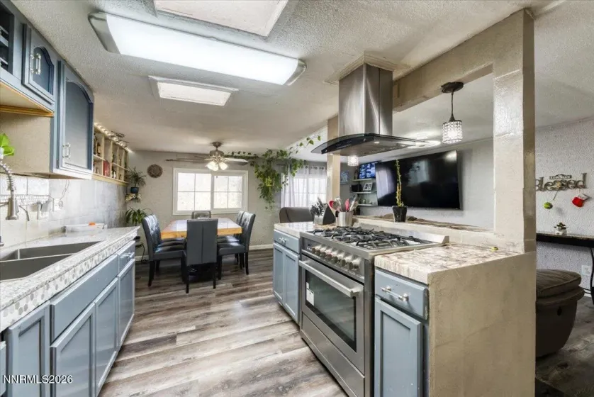 985 Villa, Fernley, Nevada 89408, 4 Bedrooms Bedrooms, ,2 BathroomsBathrooms,Residential,Residential,Villa,260000427