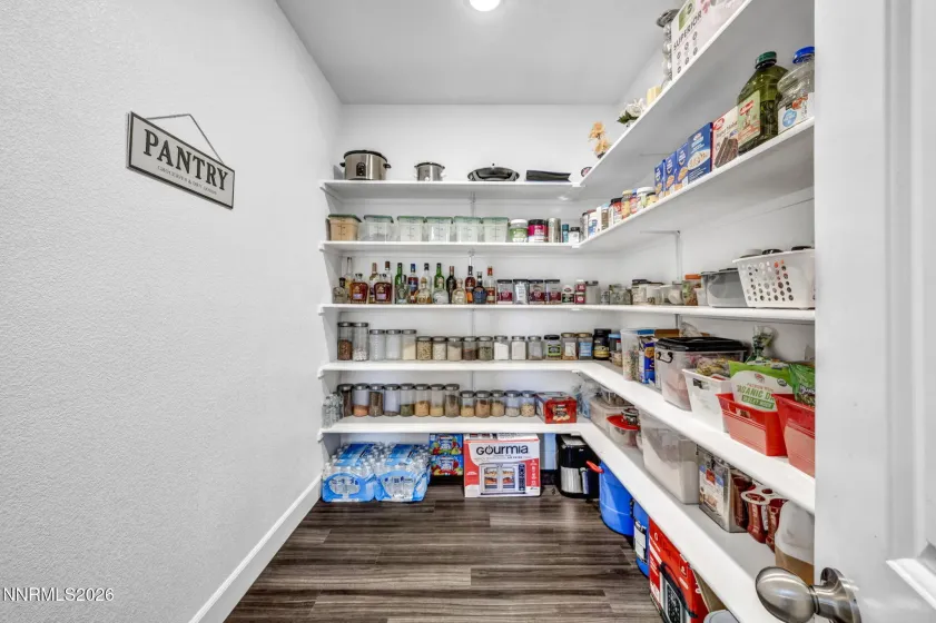 969 Estuary, Reno, Nevada 89506, 5 Bedrooms Bedrooms, ,3 BathroomsBathrooms,Residential,Residential,Estuary,260000433