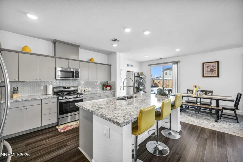 969 Estuary, Reno, Nevada 89506, 5 Bedrooms Bedrooms, ,3 BathroomsBathrooms,Residential,Residential,Estuary,260000433