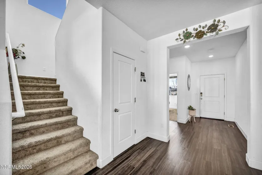 969 Estuary, Reno, Nevada 89506, 5 Bedrooms Bedrooms, ,3 BathroomsBathrooms,Residential,Residential,Estuary,260000433