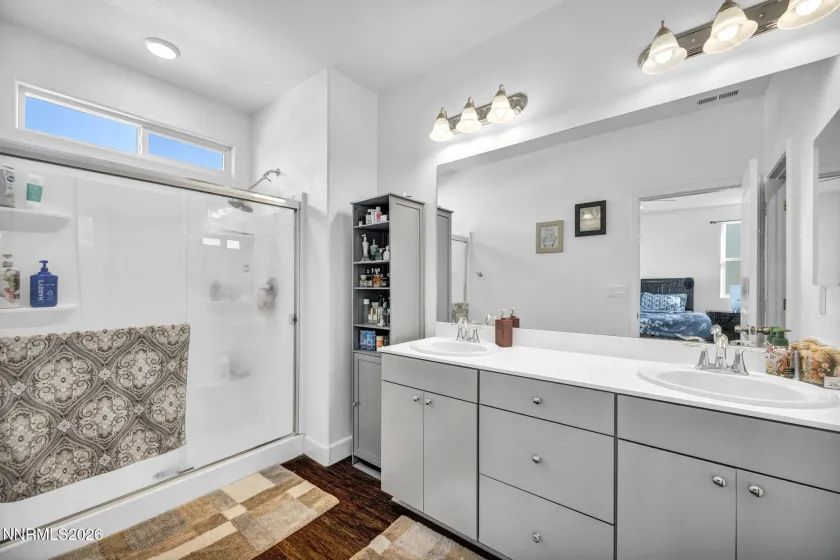 969 Estuary, Reno, Nevada 89506, 5 Bedrooms Bedrooms, ,3 BathroomsBathrooms,Residential,Residential,Estuary,260000433