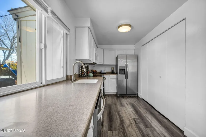 959 Mesa Ridge, Sparks, Nevada 89434, 3 Bedrooms Bedrooms, ,2 BathroomsBathrooms,Residential,Residential,Mesa Ridge,260000441