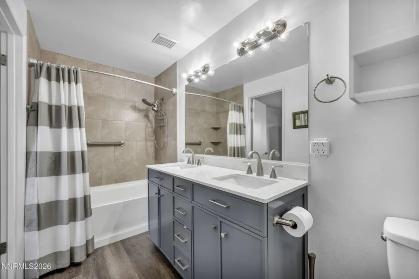 959 Mesa Ridge, Sparks, Nevada 89434, 3 Bedrooms Bedrooms, ,2 BathroomsBathrooms,Residential,Residential,Mesa Ridge,260000441