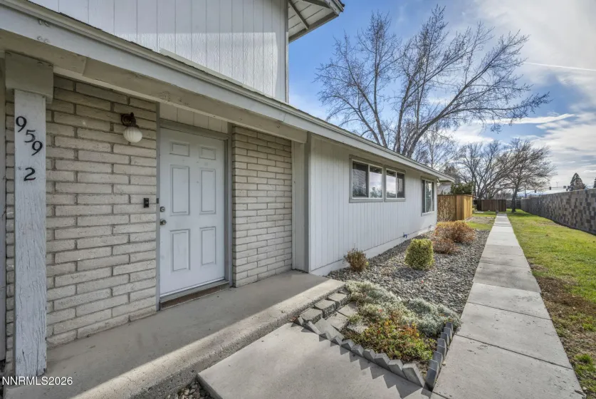 959 Mesa Ridge, Sparks, Nevada 89434, 3 Bedrooms Bedrooms, ,2 BathroomsBathrooms,Residential,Residential,Mesa Ridge,260000441