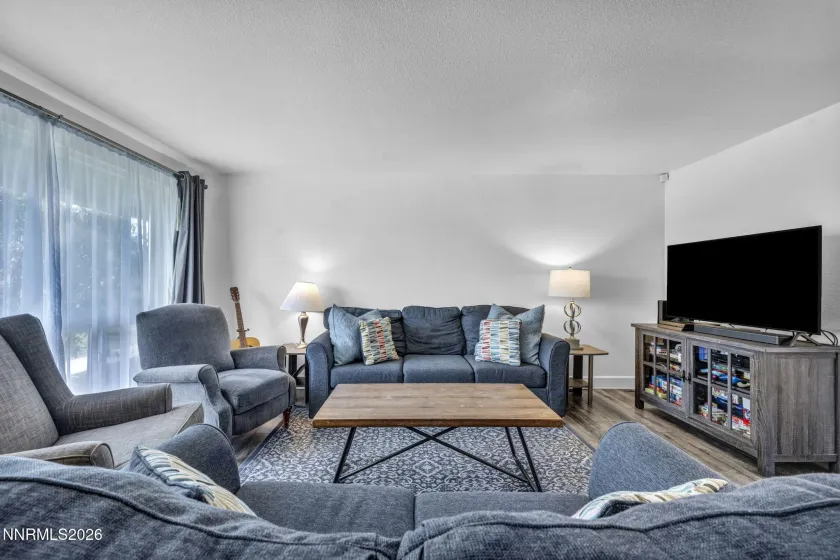 959 Mesa Ridge, Sparks, Nevada 89434, 3 Bedrooms Bedrooms, ,2 BathroomsBathrooms,Residential,Residential,Mesa Ridge,260000441