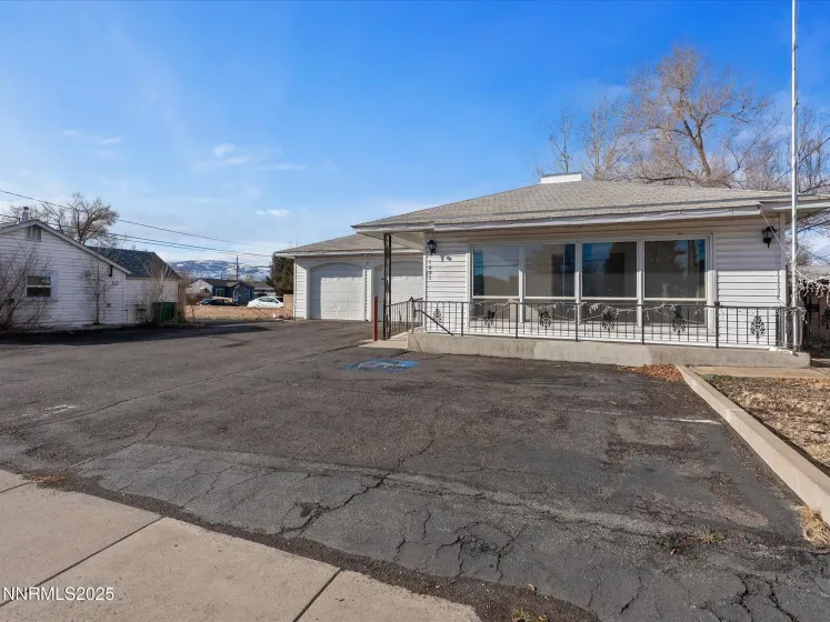1001 Rock, Sparks, Nevada 89431, ,Commercial Sale,Residential,Rock,260000445
