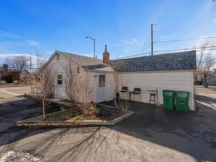 1001 Rock, Sparks, Nevada 89431, ,Commercial Sale,Residential,Rock,260000445