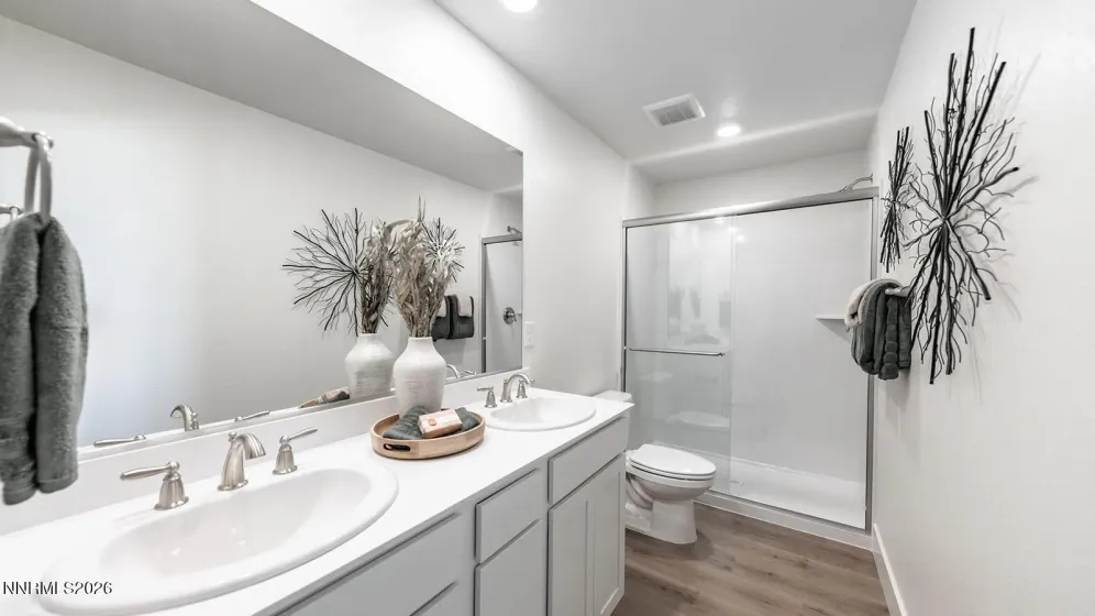 1596 Grazer, Reno, Nevada 89523, 3 Bedrooms Bedrooms, ,3 BathroomsBathrooms,Residential,Residential,Grazer,260000447