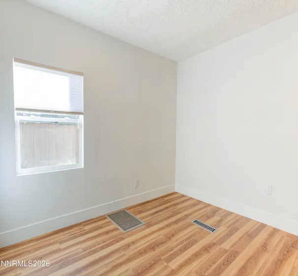 139 Vassar, Reno, Nevada 89502, ,Commercial Lease,Manufactured,Vassar,260000456