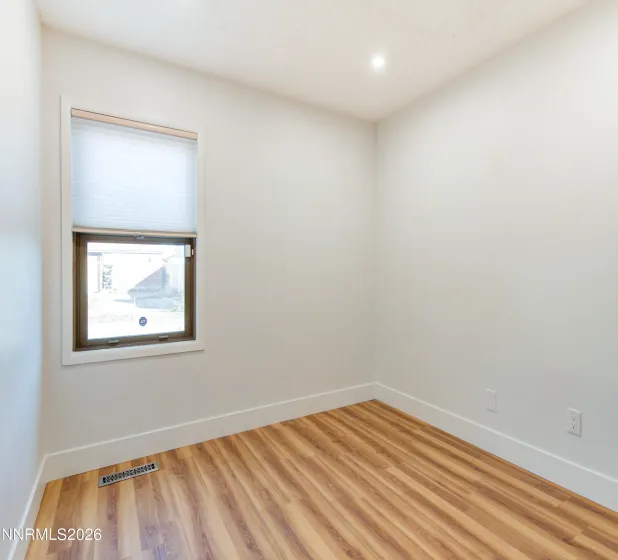 139 Vassar, Reno, Nevada 89502, ,Commercial Lease,Manufactured,Vassar,260000456