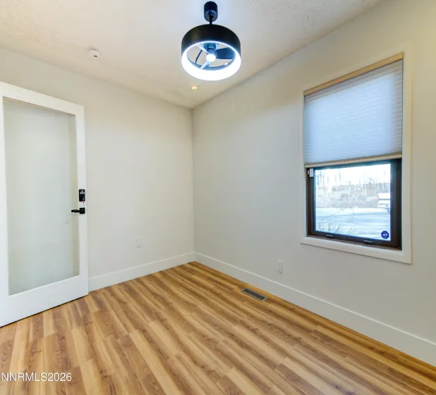 139 Vassar, Reno, Nevada 89502, ,Commercial Lease,Manufactured,Vassar,260000456